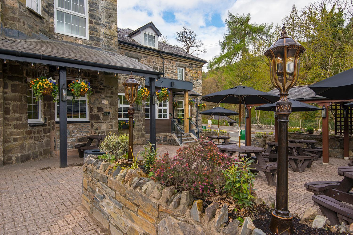 The Swallow Falls Inn - The Inn Collection Group Betws-y-Coed Bagian luar foto