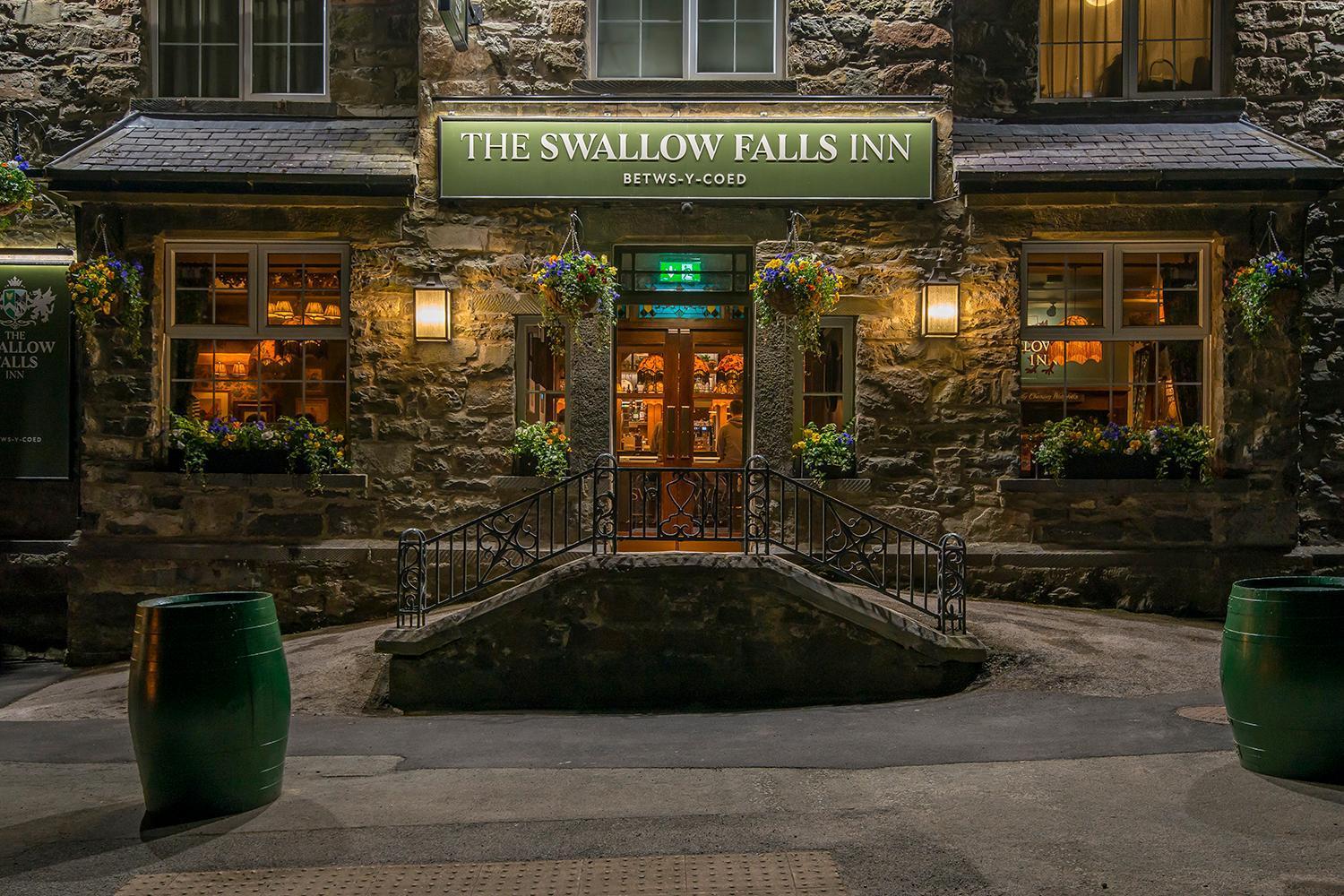 The Swallow Falls Inn - The Inn Collection Group Betws-y-Coed Bagian luar foto